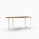 Esstisch klein | auf Kufen in U-Form aus Metall 600 x 710 mm
