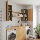 Hängeschrank | schmal | flach | eine Tür | variable Einlegeböden
