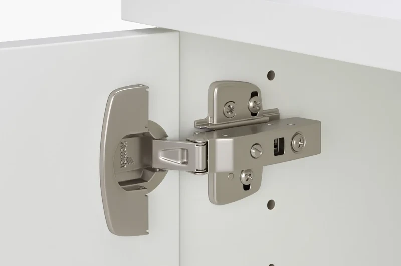 Softclose-3-Wege-Scharniere von Hettich